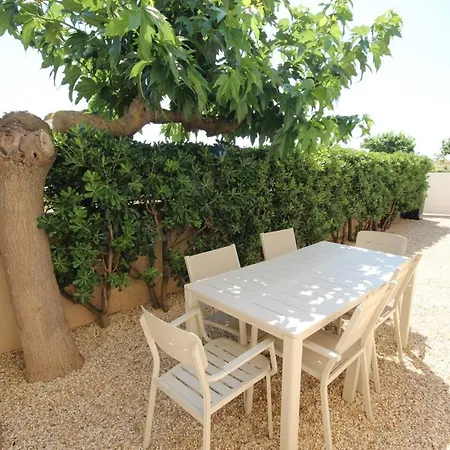 Face A La Mer, Superbe Climatise Au Rdc D'une Maison, Classe 4 Etoiles, 5 Couchages -wifi-portiragnes Lxbfm32 * Portiragnes