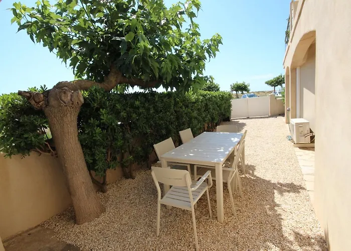 Face A La Mer, Superbe Climatise Au Rdc D'une Maison, Classe 4 Etoiles, 5 Couchages -wifi-portiragnes Lxbfm32 Appartement *